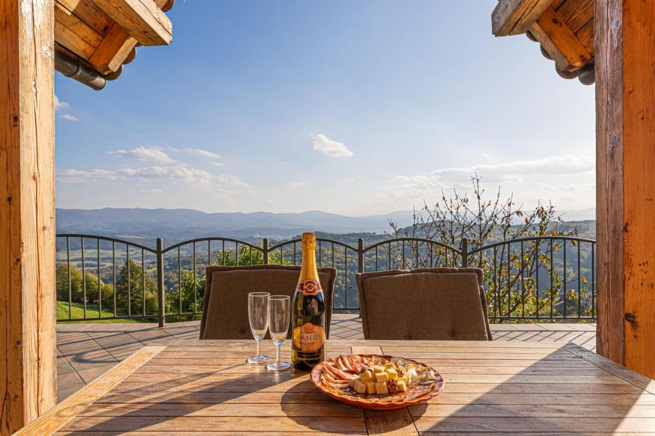 Vineyard Chalet Hansel And Gretel - Happy Rentals Otočec Esterno foto